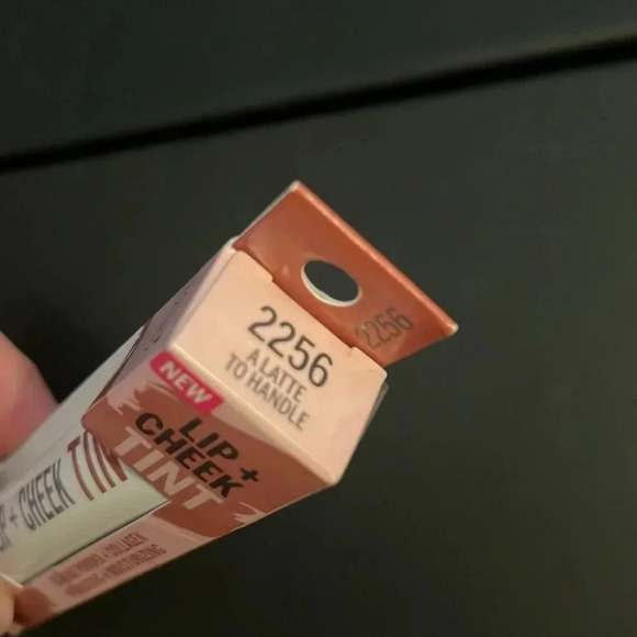 Hard ❤️Candy 3 PC Make-Up Bundle - Picture 5 of 6